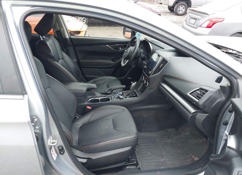 Photo 5 of 2018 Subaru Crosstrek 2.0I LIMITED (VIN JF2GTAMC5JH249110)