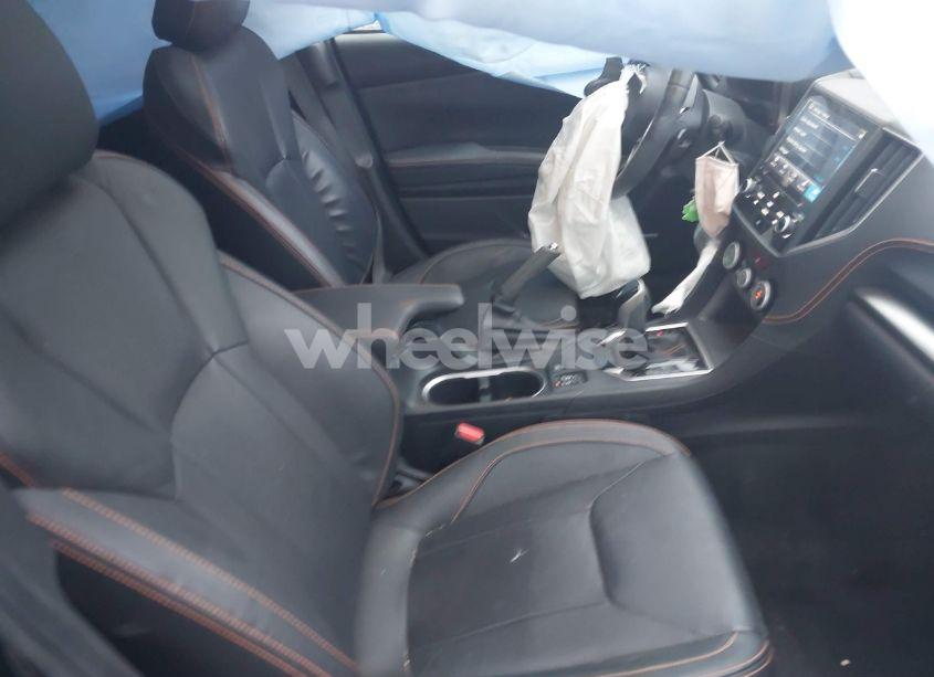 Photo 5 of 2018 Subaru Crosstrek 2.0I LIMITED (VIN JF2GTAMC7J8284652)