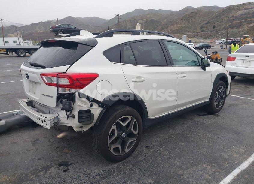 Photo 4 of 2018 Subaru Crosstrek 2.0I LIMITED (VIN JF2GTAMC8J8303838)