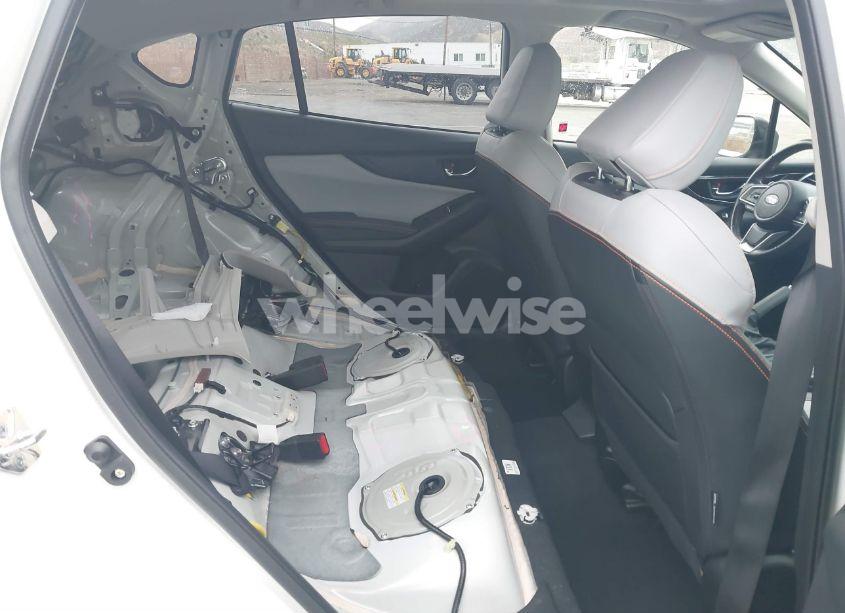 Photo 8 of 2018 Subaru Crosstrek 2.0I LIMITED (VIN JF2GTAMC8J8303838)