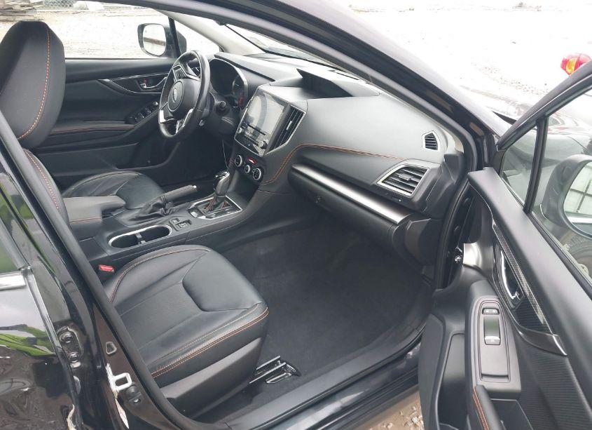 Photo 5 of 2020 Subaru Crosstrek LIMITED (VIN JF2GTAMC9L8214038)