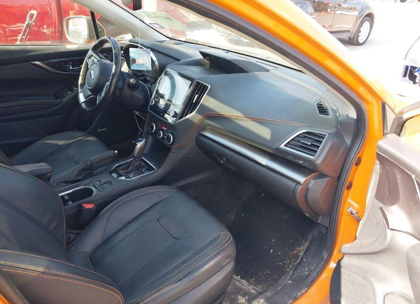 Photo 5 of 2018 Subaru Crosstrek 2.0I LIMITED (VIN JF2GTAMCXJ8216636)