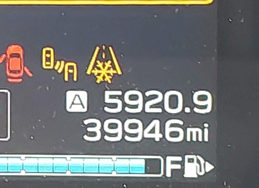 Photo 15 of 2018 Subaru Crosstrek 2.0I LIMITED (VIN JF2GTAMCXJH216488)