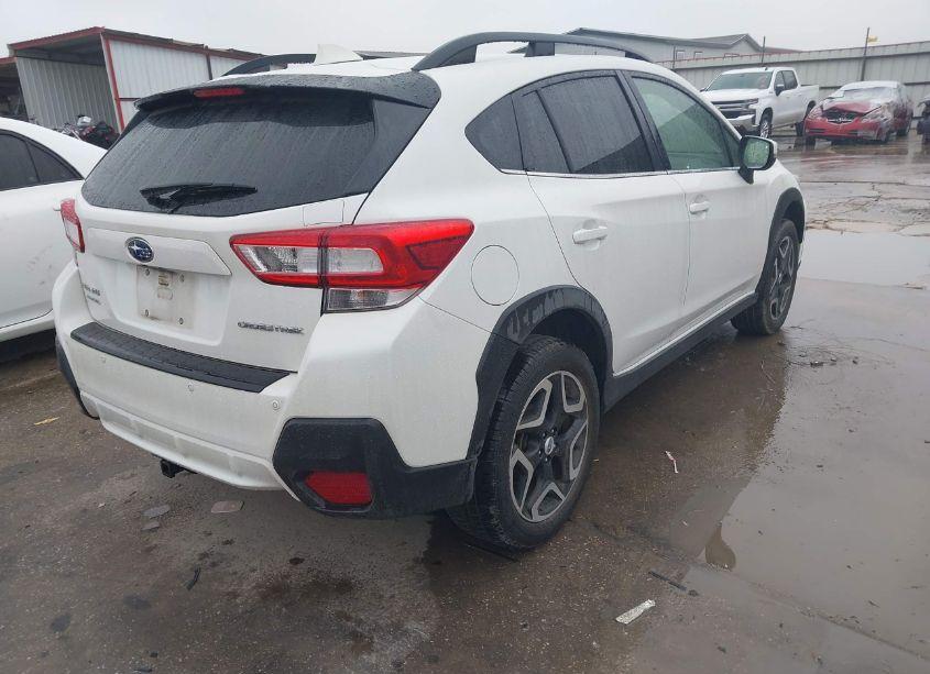 Photo 4 of 2018 Subaru Crosstrek 2.0I LIMITED (VIN JF2GTAMCXJH218418)
