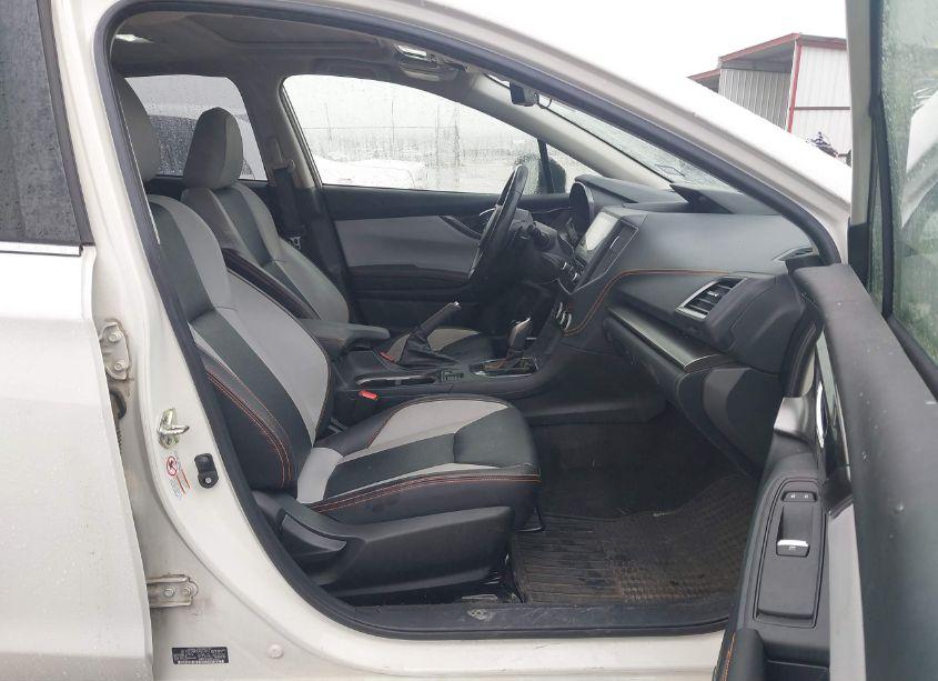 Photo 5 of 2018 Subaru Crosstrek 2.0I LIMITED (VIN JF2GTAMCXJH218418)