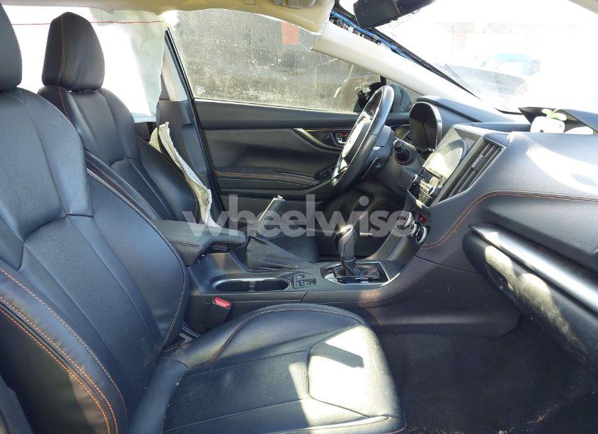 Photo 5 of 2019 Subaru Crosstrek 2.0I LIMITED (VIN JF2GTANC2KH285952)