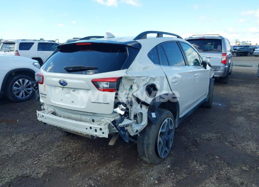 Photo 4 of 2020 Subaru Crosstrek LIMITED (VIN JF2GTANC2L8253634)