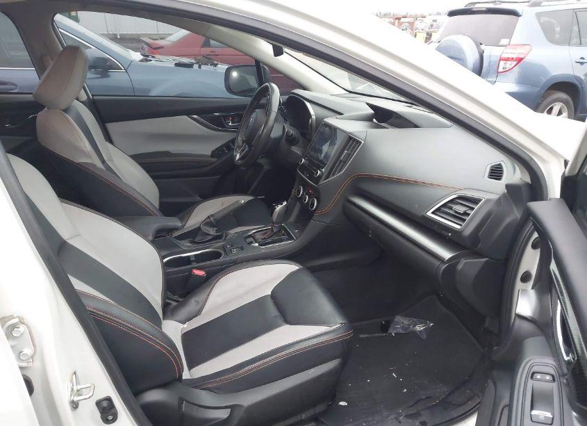 Photo 5 of 2020 Subaru Crosstrek LIMITED (VIN JF2GTANC4LH278406)