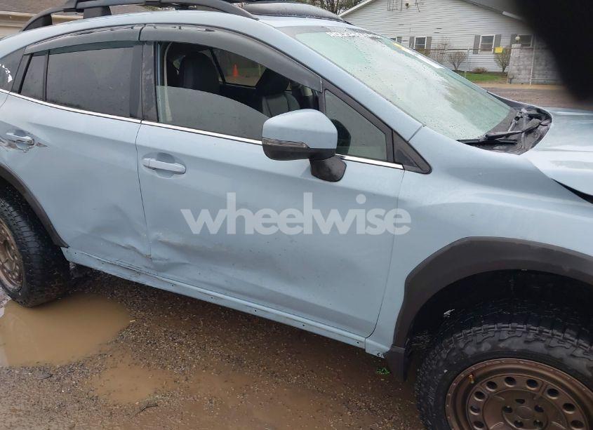 Photo 18 of 2020 Subaru Crosstrek LIMITED (VIN JF2GTANC6LH229904)