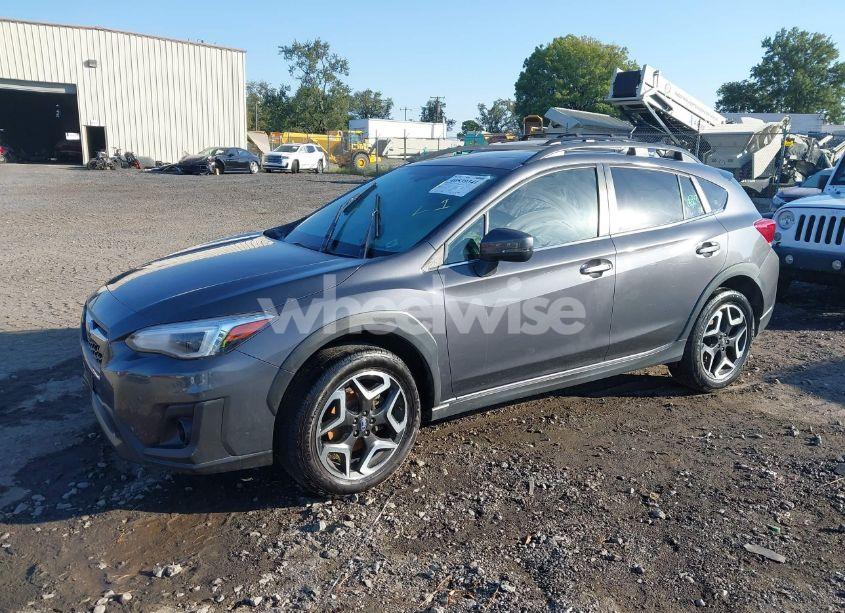 Photo 2 of 2020 Subaru Crosstrek LIMITED (VIN JF2GTANC8L8217043)