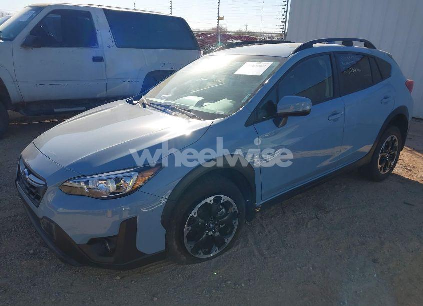 Photo 2 of 2023 Subaru Crosstrek PREMIUM (VIN JF2GTAPC0P8327376)