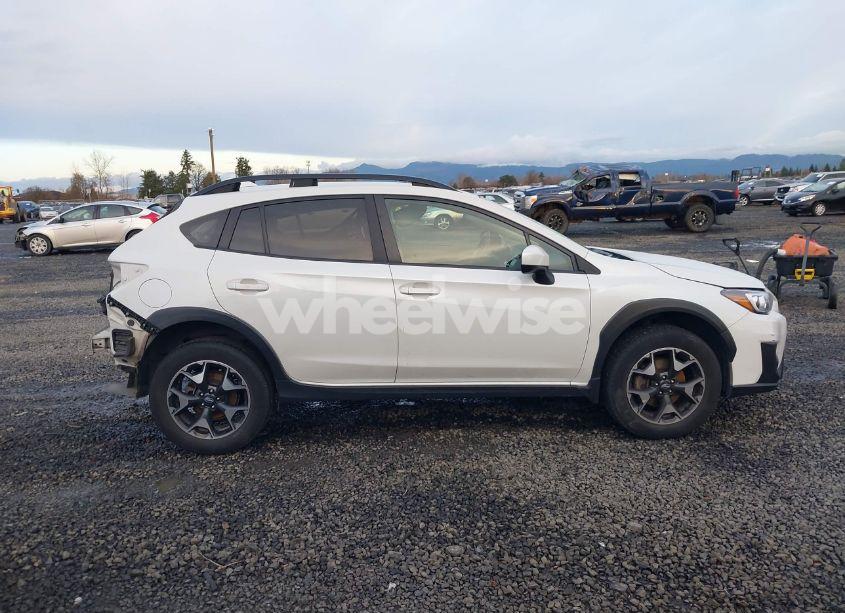 Photo 14 of 2020 Subaru Crosstrek PREMIUM (VIN JF2GTAPC1L8243478)