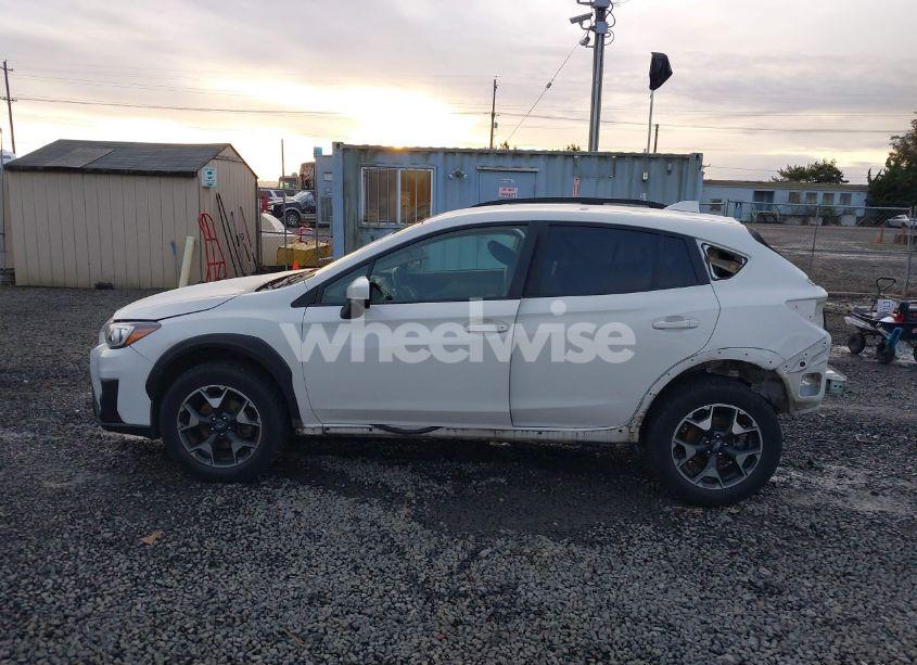 Photo 15 of 2020 Subaru Crosstrek PREMIUM (VIN JF2GTAPC1L8243478)