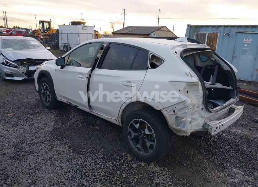 Photo 3 of 2020 Subaru Crosstrek PREMIUM (VIN JF2GTAPC1L8243478)