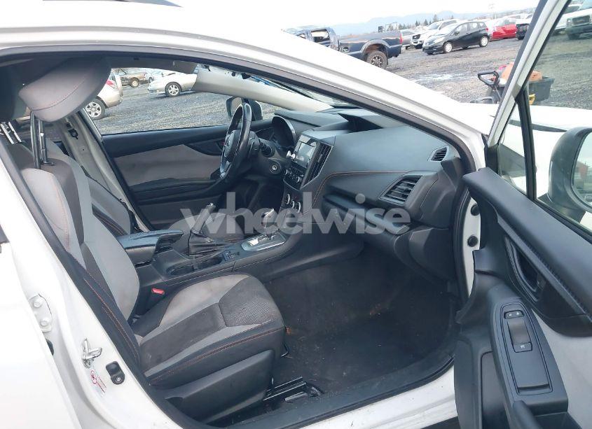 Photo 5 of 2020 Subaru Crosstrek PREMIUM (VIN JF2GTAPC1L8243478)