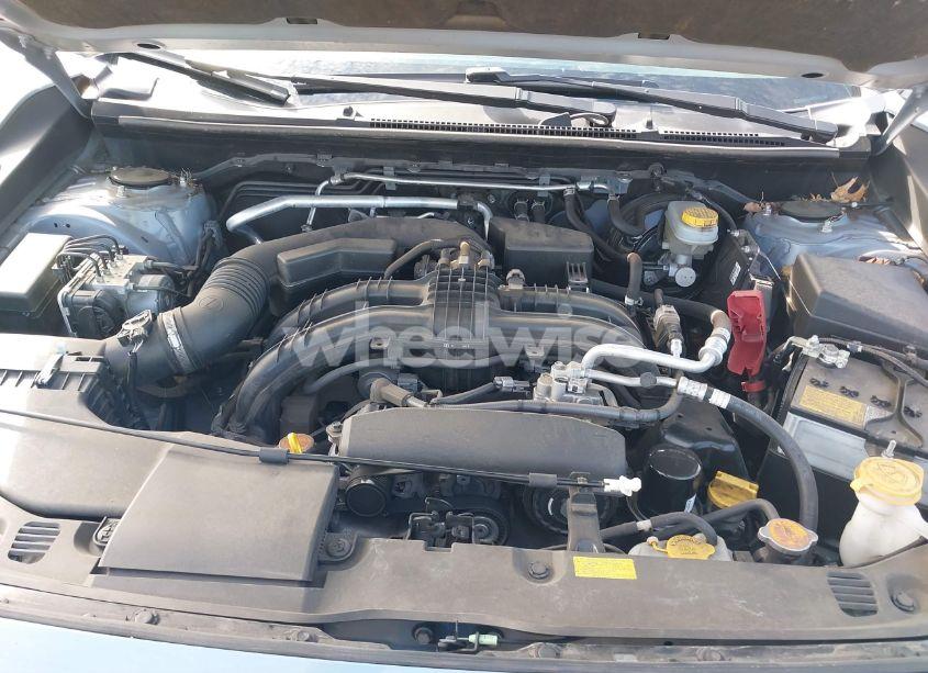 Photo 10 of 2020 Subaru Crosstrek PREMIUM (VIN JF2GTAPC1L8268994)