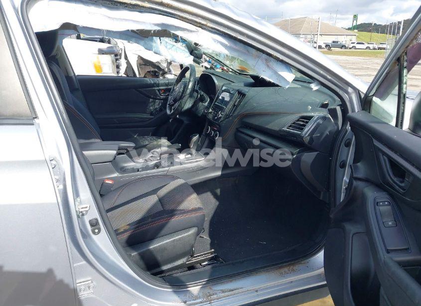 Photo 5 of 2021 Subaru Crosstrek PREMIUM (VIN JF2GTAPC1M8319900)