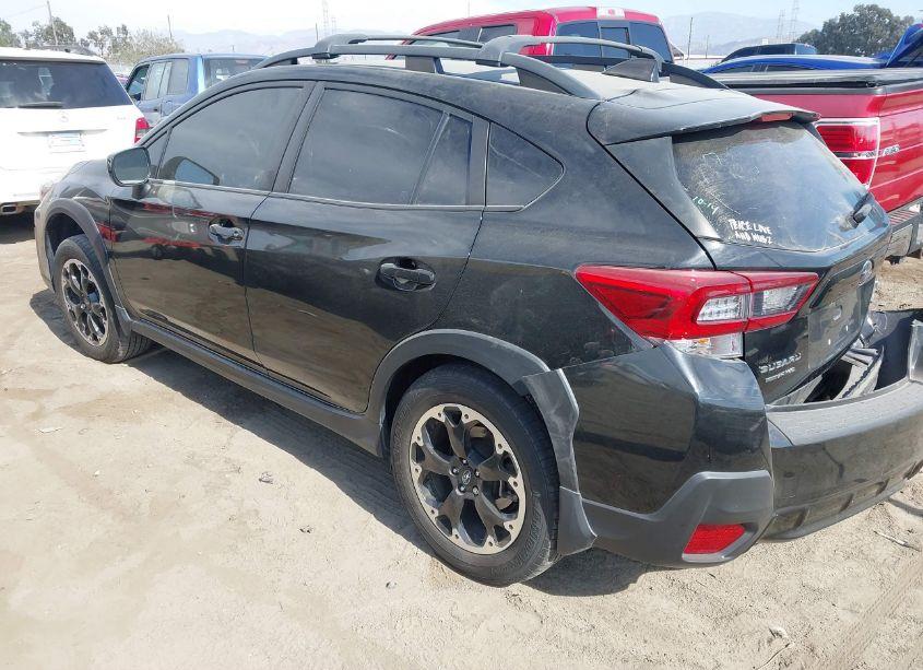 Photo 3 of 2021 Subaru Crosstrek PREMIUM (VIN JF2GTAPC1M8327351)