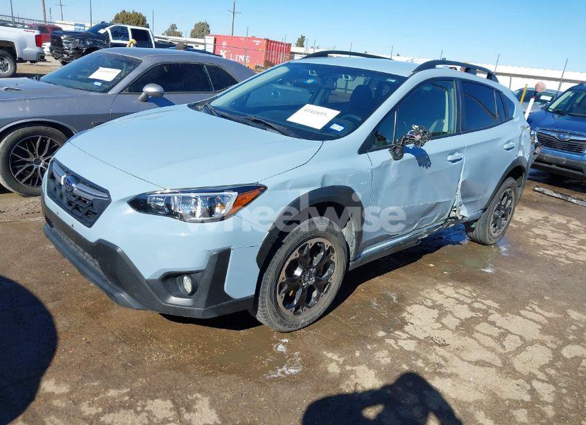 Photo 2 of 2021 Subaru Crosstrek PREMIUM (VIN JF2GTAPC1M8373021)