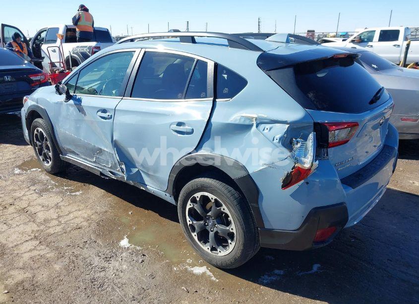 Photo 3 of 2021 Subaru Crosstrek PREMIUM (VIN JF2GTAPC1M8373021)