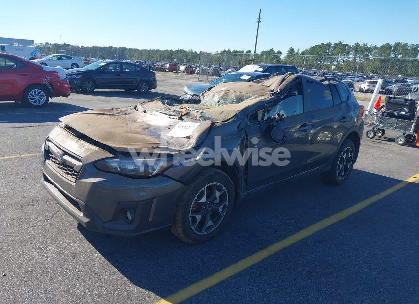 Photo 2 of 2020 Subaru Crosstrek PREMIUM (VIN JF2GTAPC2L8259866)