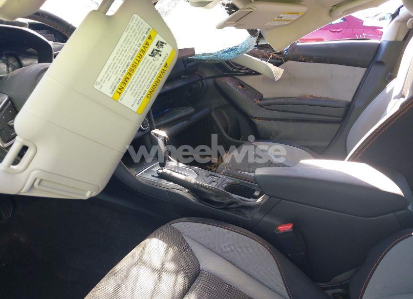 Photo 5 of 2020 Subaru Crosstrek PREMIUM (VIN JF2GTAPC2L8259866)