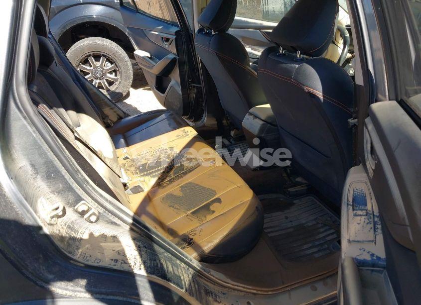 Photo 6 of 2021 Subaru Crosstrek PREMIUM (VIN JF2GTAPC3M8270943)