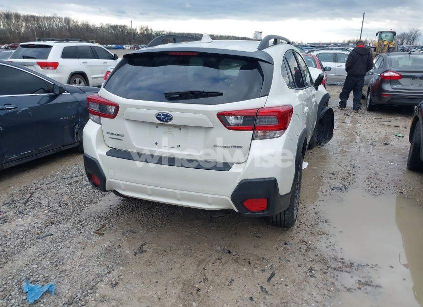 Photo 16 of 2021 Subaru Crosstrek PREMIUM (VIN JF2GTAPC3M8310566)