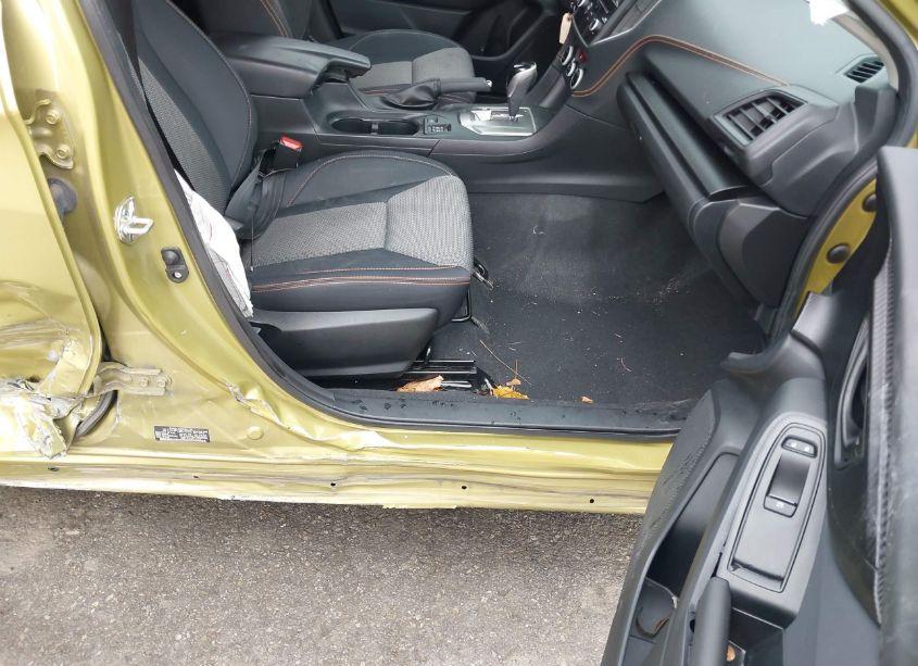 Photo 5 of 2021 Subaru Crosstrek PREMIUM (VIN JF2GTAPC3MH316559)