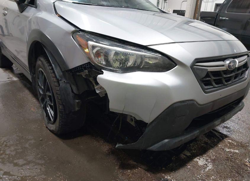 Photo 6 of 2022 Subaru Crosstrek PREMIUM (VIN JF2GTAPC3N8201543)