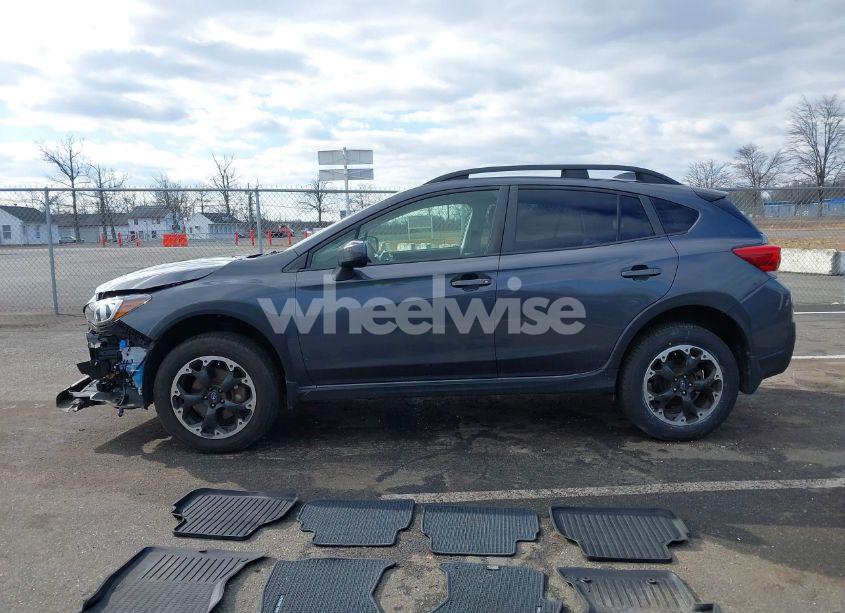Photo 15 of 2021 Subaru Crosstrek PREMIUM (VIN JF2GTAPC4M8360389)