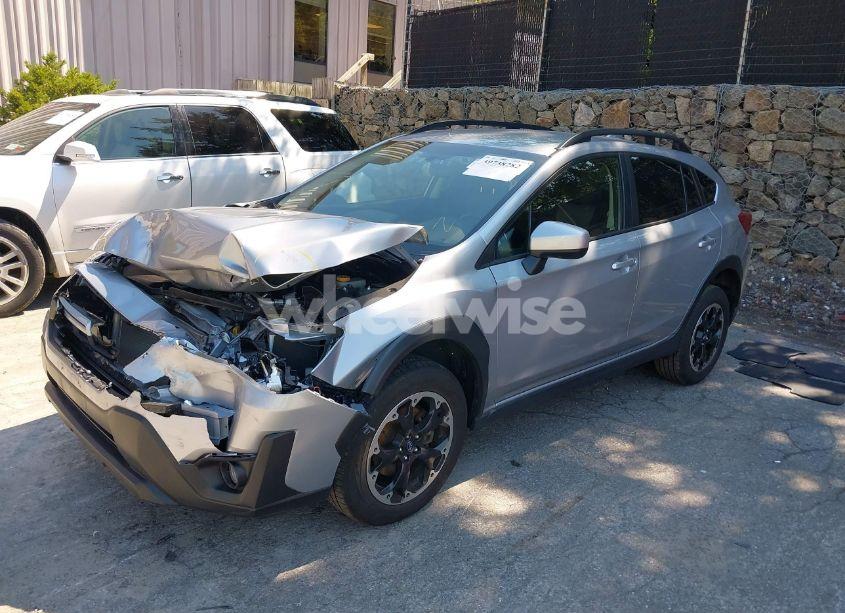 Photo 2 of 2022 Subaru Crosstrek PREMIUM (VIN JF2GTAPC4N8208324)