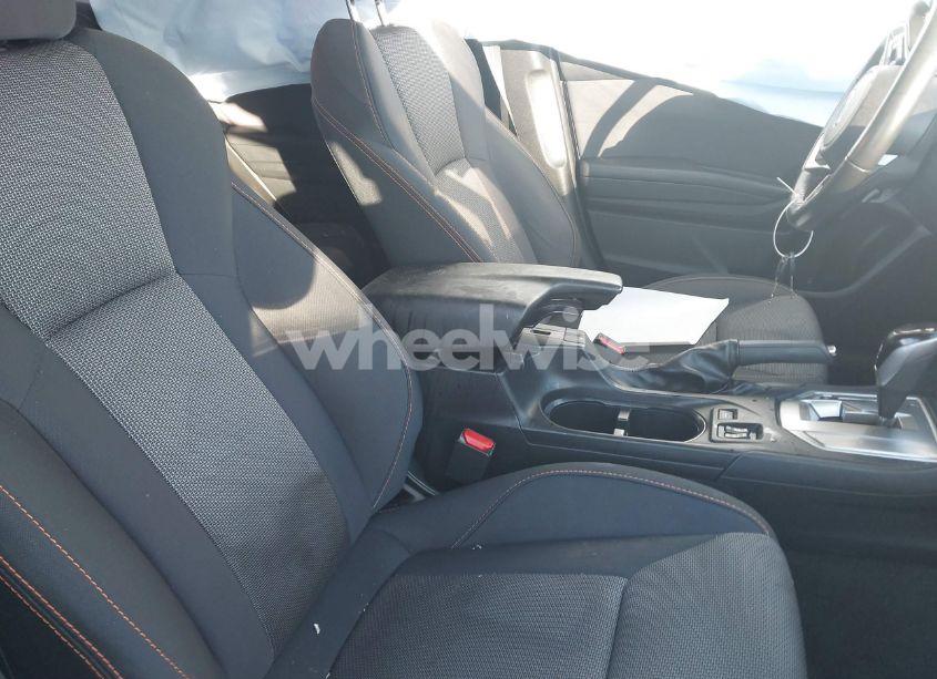 Photo 5 of 2020 Subaru Crosstrek PREMIUM (VIN JF2GTAPC5L8207325)