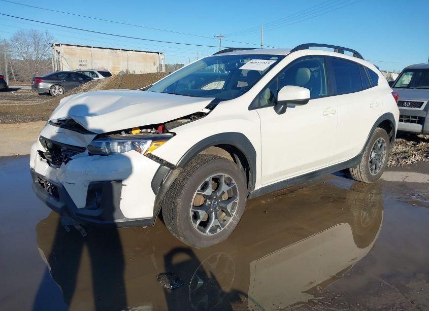 Photo 2 of 2020 Subaru Crosstrek PREMIUM (VIN JF2GTAPC5L8207826)