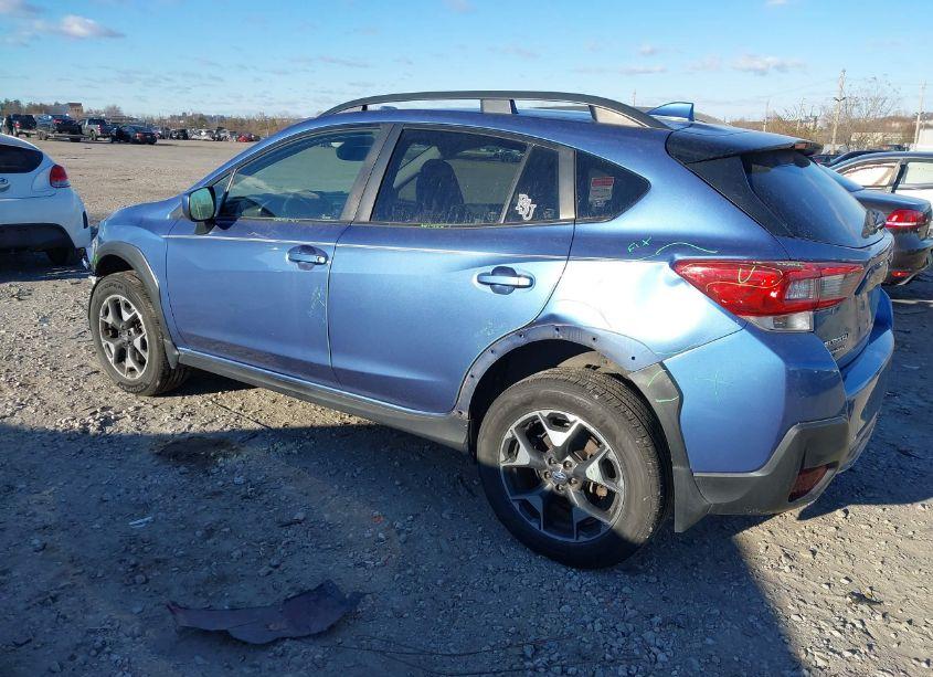 Photo 3 of 2020 Subaru Crosstrek PREMIUM (VIN JF2GTAPC5L8233519)