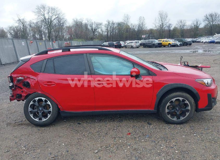 Photo 13 of 2021 Subaru Crosstrek PREMIUM (VIN JF2GTAPC5M8366623)