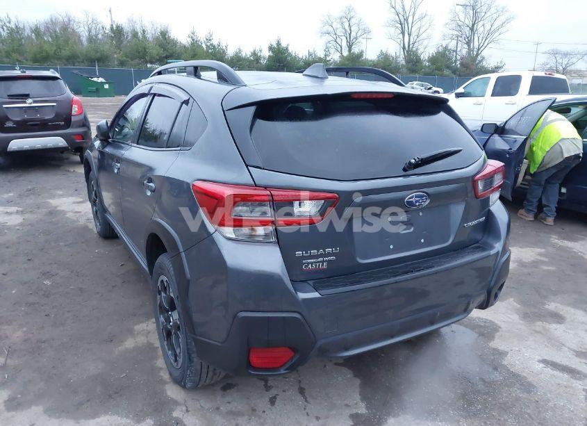 Photo 3 of 2021 Subaru Crosstrek PREMIUM (VIN JF2GTAPC5M8673239)