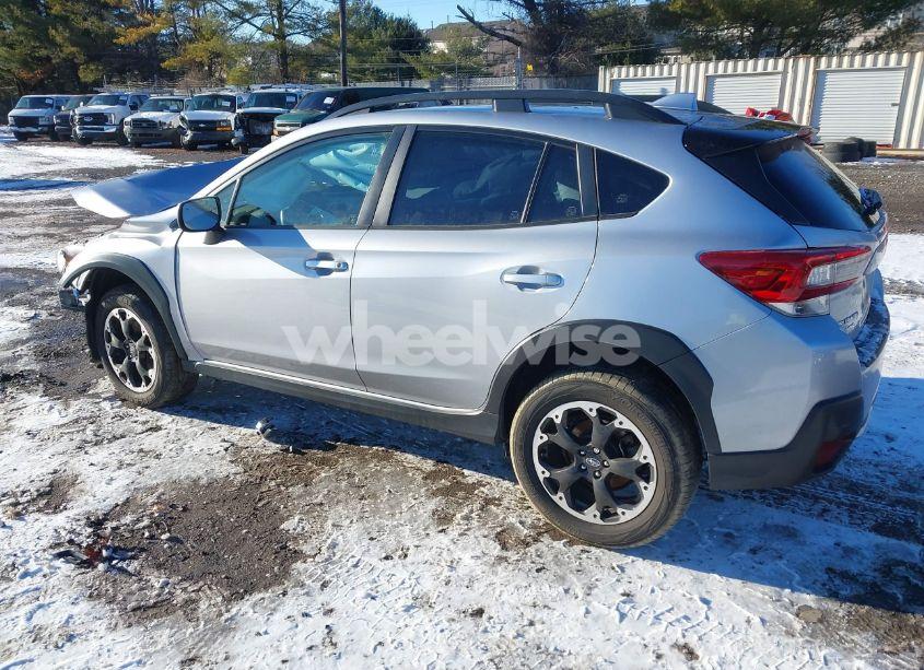 Photo 3 of 2021 Subaru Crosstrek PREMIUM (VIN JF2GTAPC5MH686380)