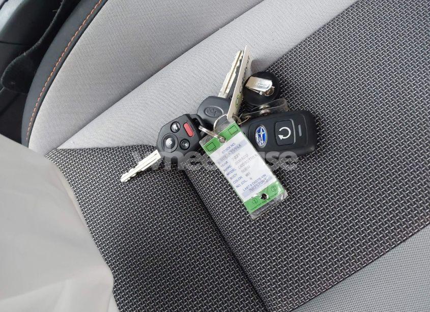 Photo 11 of 2021 Subaru Crosstrek PREMIUM (VIN JF2GTAPC6M8257085)