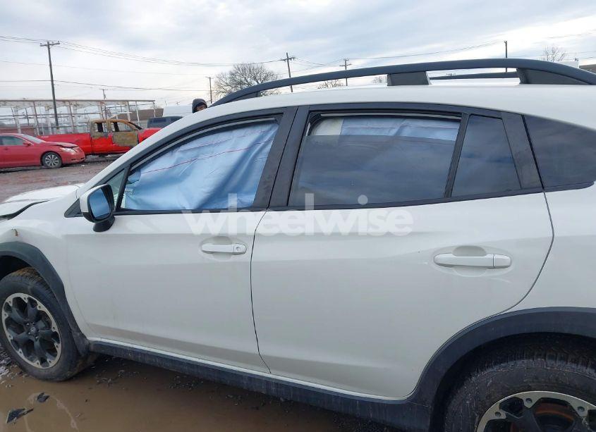 Photo 14 of 2021 Subaru Crosstrek PREMIUM (VIN JF2GTAPC6M8257085)