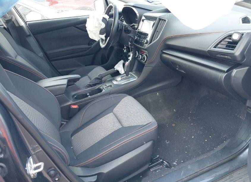 Photo 5 of 2022 Subaru Crosstrek PREMIUM (VIN JF2GTAPC6N8264362)