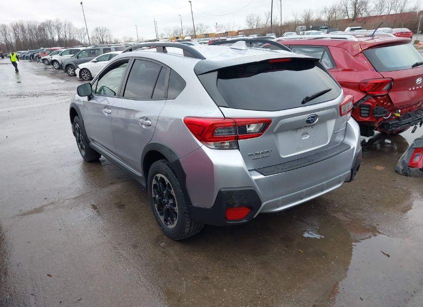 Photo 3 of 2021 Subaru Crosstrek PREMIUM (VIN JF2GTAPC7M8261453)