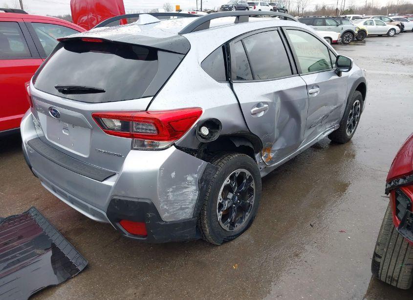 Photo 4 of 2021 Subaru Crosstrek PREMIUM (VIN JF2GTAPC7M8261453)