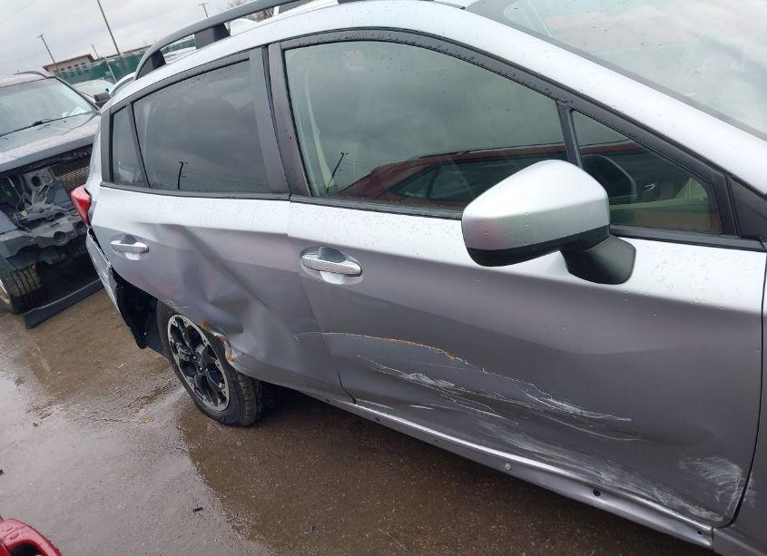 Photo 6 of 2021 Subaru Crosstrek PREMIUM (VIN JF2GTAPC7M8261453)