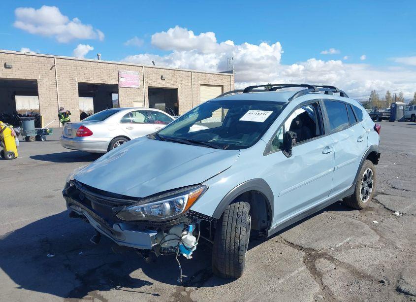 Photo 2 of 2022 Subaru Crosstrek PREMIUM (VIN JF2GTAPC7N8275886)