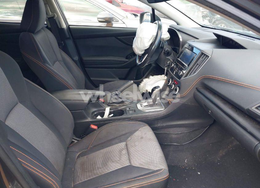 Photo 5 of 2020 Subaru Crosstrek PREMIUM (VIN JF2GTAPC8L8274601)