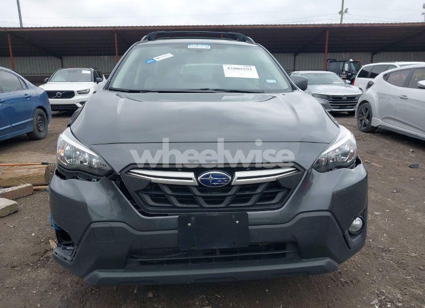 Photo 12 of 2021 Subaru Crosstrek PREMIUM (VIN JF2GTAPC8M8369077)