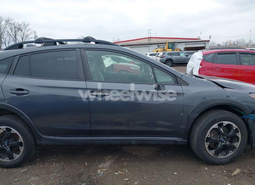 Photo 13 of 2021 Subaru Crosstrek PREMIUM (VIN JF2GTAPC8M8369077)