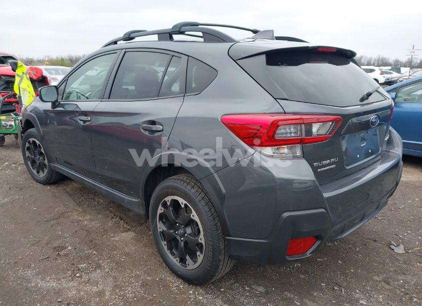 Photo 3 of 2021 Subaru Crosstrek PREMIUM (VIN JF2GTAPC8M8369077)