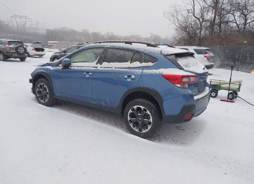 Photo 3 of 2021 Subaru Crosstrek PREMIUM (VIN JF2GTAPC8MH301104)